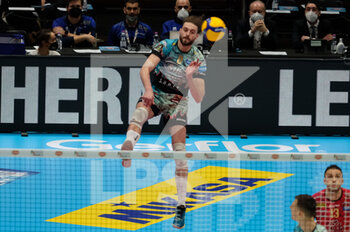2022-03-06 - Kamil Rychlicki - Sir Safety Conad Perugia at service. - FINAL - SIR SAFETY CONAD PERUGIA VS ITAS TRENTINO - ITALIAN CUP - VOLLEYBALL