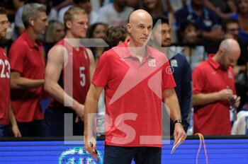 2022-07-20 - John Speraw - Head coach USA volley team - VOLLEYBALL NATIONS LEAGUE - MAN - QUARTER OF FINALS - BRASIL VS USA - INTERNATIONALS - VOLLEYBALL