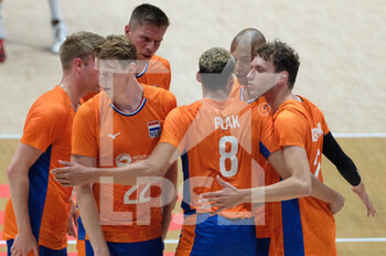 2022-07-20 - Exultation of Netherlands team. - VOLLEYBALL NATIONS LEAGUE - MAN - QUARTER OF FINALS - ITALY VS NETHERLANDS - INTERNATIONALS - VOLLEYBALL