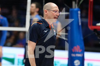 2022-07-20 - Roberto Piazza - Head Coach of Nedherland volley team - VOLLEYBALL NATIONS LEAGUE - MAN - QUARTER OF FINALS - ITALY VS NETHERLANDS - INTERNATIONALS - VOLLEYBALL