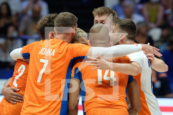 2022-07-20 - Exultation of Nedherland volley team - VOLLEYBALL NATIONS LEAGUE - MAN - QUARTER OF FINALS - ITALY VS NETHERLANDS - INTERNATIONALS - VOLLEYBALL