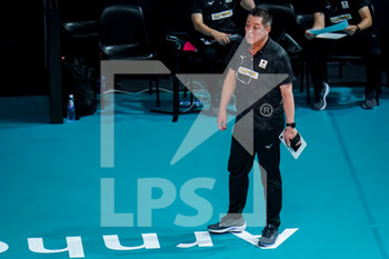 2022-09-28 - Coach Masayoshi Manabe of Japan during the FIVB Volleyball Women's World Championship 2022, Pool D Phase 1, Volleyball match between China and Japan on September 28, 2022 at the Gelredome in Arnhem, Netherlands - VOLLEYBALL - WOMEN'S WORLD CHAMP 2022 - CHINA V JAPAN - INTERNATIONALS - VOLLEYBALL
