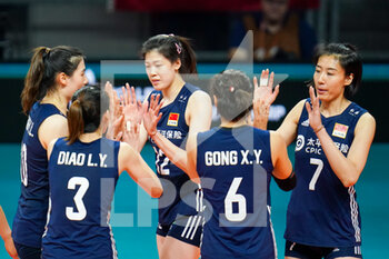 2022-09-28 - Yunlu Wang, Linyu Diao, Yingying Li, Xiangyu Gong, Yuanyuan Wang during the FIVB Volleyball Women's World Championship 2022, Pool D Phase 1, Volleyball match between China and Japan on September 28, 2022 at the Gelredome in Arnhem, Netherlands - VOLLEYBALL - WOMEN'S WORLD CHAMP 2022 - CHINA V JAPAN - INTERNATIONALS - VOLLEYBALL