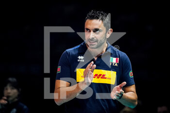 2022-10-13 - Coach Davide Mazzanti of Italy during the FIVB Volleyball Women's World Championship 2022, Semi Final Volleyball match between Italy and Brazil on October 13, 2022 at the Omnisport Apeldoorn in Apeldoorn, Netherlands - VOLLEYBALL - WOMEN'S WORLD CHAMP 2022 - 1/2 - ITALY V BRAZIL - INTERNATIONALS - VOLLEYBALL