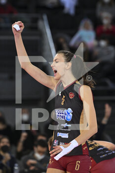 2022-02-13 - Cecconello Agnese of Acqua & Sapone Roma Volley during the Women's Volleyball Championship Series A1 match between Acqua & Sapone Volley Roma and  of Reale Mutua Genera Chieri VolIey at PalaEur, 13th February, 2022 in Rome, Italy.  - ACQUA & SAPONE ROMA VOLLEY CLUB VS CHIERI TORINO - SERIE A1 WOMEN - VOLLEYBALL