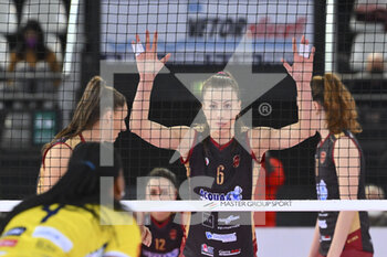 2022-03-27 - Cecconello Agnese of Acqua & Sapone Roma Volley during the Women's Volleyball Championship Series A1 match between Acqua & Sapone Volley Roma and Delta Despar Trentino at PalaEur, 27th March, 2022 in Rome, Italy.  - ACQUA&SAPONE ROMA VOLLEY CLUB VS DELTA DESPAR TRENTINO - SERIE A1 WOMEN - VOLLEYBALL