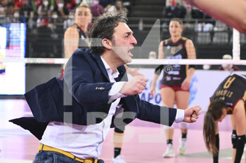 2022-03-27 - Matteo Bertini of Delta Despar Trentino during the Women's Volleyball Championship Series A1 match between Acqua & Sapone Volley Roma and Delta Despar Trentino at PalaEur, 27th March, 2022 in Rome, Italy.  - ACQUA&SAPONE ROMA VOLLEY CLUB VS DELTA DESPAR TRENTINO - SERIE A1 WOMEN - VOLLEYBALL