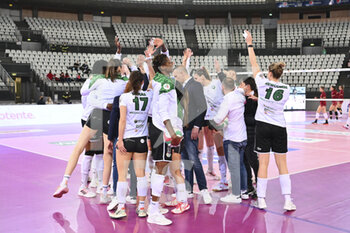 2022-03-30 - MegaBox Volley Team during the Women's Volleyball Championship Series A1 match between Acqua & Sapone Volley Roma and MeqaBox Volley at PalaEur, 30th March, 2022 in Rome, Italy.  - ACQUA & SAPONE ROMA VOLLEY CLUB VS MEGABOX ONDULATI DEL SAVIO VALLEFOGLIA - SERIE A1 WOMEN - VOLLEYBALL