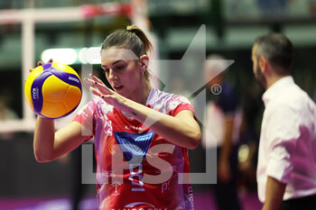2022-10-22 - 8 ALESSIA ORRO (Vero Volley Milano) at service - VERO VOLLEY MILANO VS WASH4GREEN PINEROLO - SERIE A1 WOMEN - VOLLEYBALL