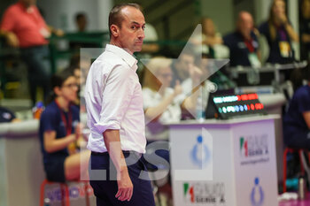 2022-11-05 - Head coach Luca Paniconi (HR Volley Macerata) - VERO VOLLEY MILANO VS CBF BALDUCCI H.R. MACERATA - SERIE A1 WOMEN - VOLLEYBALL