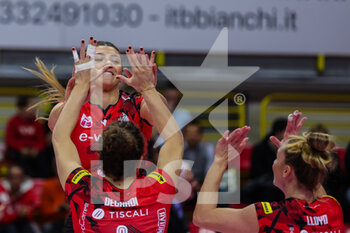 2022-11-20 - Rosamaria Montibeller #7 of UYBA Unet E-Work Busto Arsizio smiling during Volley Serie A women 2022/23 volleyball match between UYBA Unet E-Work Busto Arsizio and Wash4green Pinerolo at E-Work Arena, Busto Arsizio, Italy on November 20, 2022 - E-WORK BUSTO ARSIZIO VS WASH4GREEN PINEROLO - SERIE A1 WOMEN - VOLLEYBALL
