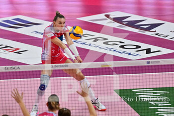 2022-12-04 - Edina Begic (Vero Volley Milano) - CUNEO GRANDA VOLLEY VS VERO VOLLEY MILANO - SERIE A1 WOMEN - VOLLEYBALL