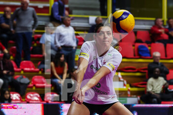 2022-10-20 - Rosamaria Montibeller #7 of UYBA Unet E-Work Busto Arsizio during the Trofeo Mimmo Fusco 2022 at E-Work Arena on October 20, 2022 in Busto Arsizio, Italy - 2022 MIMMO FUSCO TROPHY - PORTRAITS ARCHIVE - SERIE A1 WOMEN - VOLLEYBALL