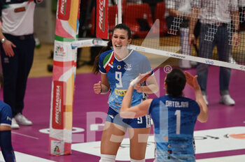 2022-04-16 - Alessia Mazzon and Serena Ortolani (San Giovanni) - 2022 COPPA ITALIA SERIE A2 FINAL - OMAG-MT S.GIOVANNI IN MARIGNANO VS BANCA VALSABBINA MILLENIUM BRESCIA - SERIE A2 - VOLLEYBALL