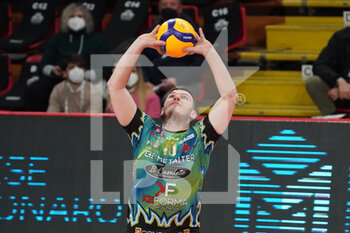 2022-02-05 - alessandro piccinelli (n.10  sir safety conad perugia) - SIR SAFETY CONAD PERUGIA VS CONSAR RAVENNA - SUPERLEAGUE SERIE A - VOLLEYBALL