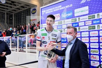 2022-03-26 - Alessandro Michieletto  (Itas Trentino) MVP of the match  - PLAYOFF - ITAS TRENTINO VS GAS SALES BLUENERGY PIACENZA - SUPERLEAGUE SERIE A - VOLLEYBALL