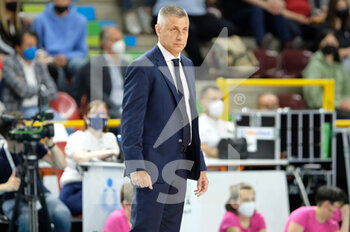 2022-04-17 - Radostin Stoytchev - Head Coach - Verona Volley - PLAYOFF 5TH PLACE - VERONA VOLLEY VS GIOIELLA PRISMA TARANTO  - SUPERLEAGUE SERIE A - VOLLEYBALL