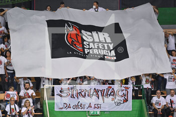 2022-10-09 - Fans of Sir Safety Susa Perugia - EMMA VILLAS AUBAY SIENA VS SIR SAFETY SUSA PERUGIA - SUPERLEAGUE SERIE A - VOLLEYBALL