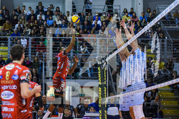 27/11/2022 - Wilfredo Leon attack (Sir Safety Susa Perugia) - TOP VOLLEY CISTERNA VS SIR SAFETY SUSA PERUGIA 1-3 - SUPERLEGA SERIE A - VOLLEY