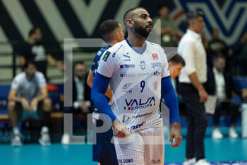2022-12-04 - Earvin N'Gapeth (Modena Volley) - VERO VOLLEY MONZA VS LEO SHOES MODENA - SUPERLEAGUE SERIE A - VOLLEYBALL