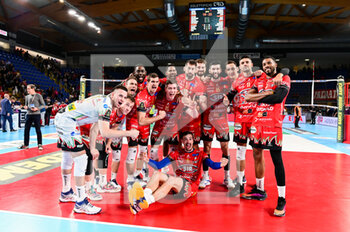 2022-10-27 - Group photo of the players of the Sir Safety Susa Perugia after the match - CUCINE LUBE CIVITANOVA VS SIR SAFETY SUSA PERUGIA - SUPERLEAGUE SERIE A - VOLLEYBALL