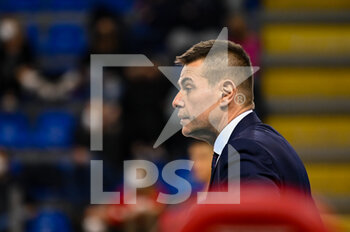 2022-02-16 - Gianlorenzo Blengini (Coach of Cucine Lube Civitanova) - CUCINE LUBE CIVITANOVA VS ZAKSA KEDZIERZYN KOZLE - CHAMPIONS LEAGUE MEN - VOLLEYBALL