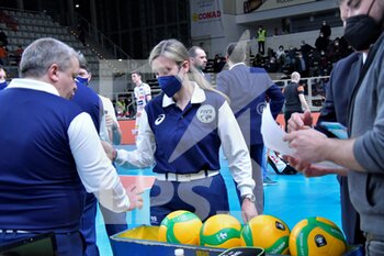 2022-03-10 - Referee FIVB Dominga Lot  - TRENTINO ITAS VS BERLIN RECYCLING VOLLEY - CHAMPIONS LEAGUE MEN - VOLLEYBALL