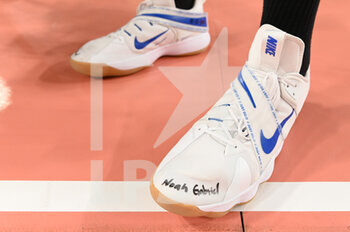 2022-12-14 - Shoes with the name of her son Noah Gabriel born this week for Gabi Garcia Fernandez #1 (Cucine Lube Civitanova) - CUCINE LUBE CIVITANOVA VS TOURS VB - CHAMPIONS LEAGUE MEN - VOLLEYBALL