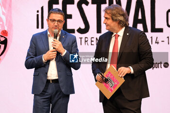 2023-10-12 - Maurizio Fugatti and Pierluigi Pardo during the opening ceremony of the 6th edition of Festival dello Sport on October 12, 2023, Trento, Italy. - FESTIVAL DELLO SPORT - EVENTS - OTHER SPORTS