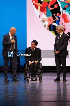2023-10-12 - (L to R) Stefano Barigelli, Luca Pancaldi and Andrea Abodi during the opening ceremony of the 6th edition of Festival dello Sport on October 12, 2023, Trento, Italy. - FESTIVAL DELLO SPORT - EVENTS - OTHER SPORTS