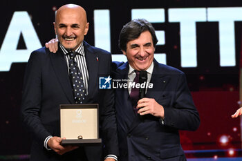 2023-12-06 - Ninth edition Gazzetta Sports Award Cruis Edition in the picture Urbano Cairo awards Luciano Spaletti coach of the year - GAZZETTA SPORTS AWARDS - CRUIS EDITION - EVENTS - OTHER SPORTS