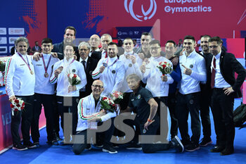 2023-04-11 - Italy's delegation with the gold medals
 - EUROPEAN CHAMPIONSPS  ARTISTIC GYMNASTICS - TEAM FINAL MAG - GYMNASTICS - OTHER SPORTS