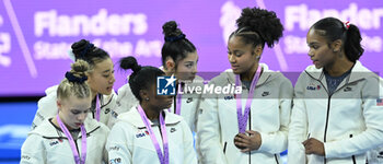 2023-10-04 - Team USA medal ceremony - 52ND ARTISTIC GYMNASTICS WORLD CHAMPIONSHIPS - WOMEN'S TEAM FINAL - GYMNASTICS - OTHER SPORTS