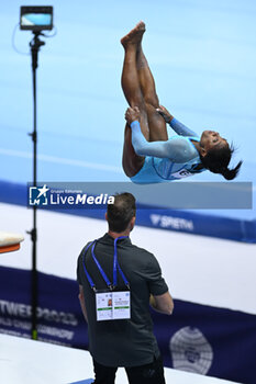 2023-10-01 - Simone Biles (USA) vault during the yourchenko double pike - 52ND ARTISTIC GYMNASTICS WORLD CHAMPIONSHIPS - WAG QUALIFICATIONS - GYMNASTICS - OTHER SPORTS