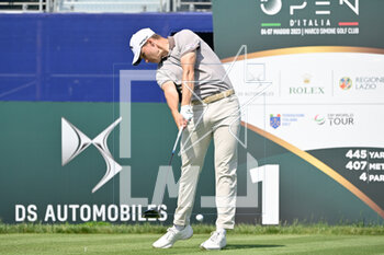 2023-05-05 - Rasmus Hojgaard (DEN) during the DS Automobiles 80° Italian Golf Open 2023 at Marco Simone Golf Club on May 05, 2023 in Rome Italy. - DS AUTOMOBILES 80° OPEN D'ITALIA - GOLF - OTHER SPORTS