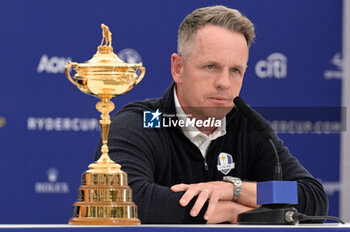 2023-09-25 - Luke Donald (ENG) during the USA an Europe Ryder Cup 2023 captains press conference at Marco Simone Golf & Country Club on September 25, 2023 in Rome, Italy. - RYDER CUP 2023 - GOLF - OTHER SPORTS