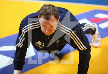 27/01/2023 - Valentin Porte of France warms up during the IHF Men's World Championship 2023, Semi-Finals Handball match between France and Sweden on January 27, 2023 at Tele2 Arena in Stockholm, Sweden - HANDBALL - IHF MEN'S WORLD CHAMPIONSHIP 2023 - 1/2 - FRANCE V SWEDEN - PALLAMANO - ALTRO