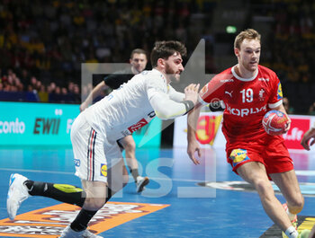 29/01/2023 - Ludovic Fabregas of France and Mathias Gidsel of Denmark during the IHF Men's World Championship 2023, Final Handball match between France and Denmark on January 29, 2023 at Tele2 Arena in Stockholm, Sweden - HANDBALL - IHF MEN'S WORLD CHAMPIONSHIP 2023 - FINAL - FRANCE V DENMARK - PALLAMANO - ALTRO