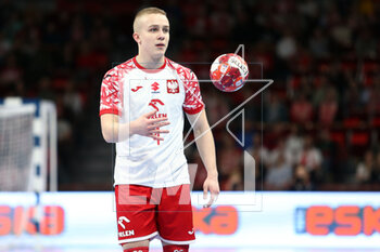 08/03/2023 - Piotr Jedraszczyk of Poland during the Men's EHF Euro 2024, Qualifiers Handball match between Poland and France on March 8, 2023 at ERGO Arena in Gdansk, Poland - HANDBALL - MEN'S EHF EURO 2024 - QUALIFIERS - POLAND V FRANCE - PALLAMANO - ALTRO