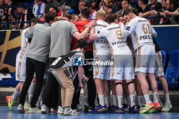 2023-05-17 - Team of Kiel during the EHF Champions League, Quarter-finals, 2nd leg handball match between Paris Saint-Germain and THW Kiel on May 17, 2023 at Pierre de Coubertin stadium in Paris, France - HANDBALL - CHAMPIONS LEAGUE - PARIS SG V KIEL - HANDBALL - OTHER SPORTS