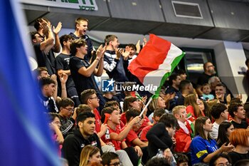 2023-11-05 - Tifosi Fans Italia Italy
Italia Italy - Turchia Turkey Turkiye
IHF - EHF MEN’S WORLD CHAMPIONSHIP 2025
Qualification Europe Phase 1
Chieti, 05/11/2023
Foto di Luigi Canu - FIGH - WORLD CUP QUALIFIERS - ITALY VS TüRKIYE - HANDBALL - OTHER SPORTS