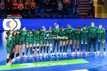 2023-12-06 - Team of Brazil during the 26th IHF Women's World Championship 2023, Main Round IV Handball match between Netherlands and Brazil on December 6, 2023 at Arena Nord in Fredrikshavn, Denmark - HANDBALL - IHF WOMEN'S WORLD CHAMPIONSHIP 2023 - NETHERLANDS V BRAZIL - HANDBALL - OTHER SPORTS