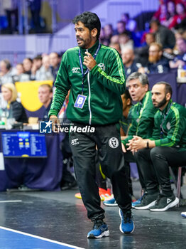 2023-12-06 - Coach Cristiano Silva of Brazil during the 26th IHF Women's World Championship 2023, Main Round IV Handball match between Netherlands and Brazil on December 6, 2023 at Arena Nord in Fredrikshavn, Denmark - HANDBALL - IHF WOMEN'S WORLD CHAMPIONSHIP 2023 - NETHERLANDS V BRAZIL - HANDBALL - OTHER SPORTS