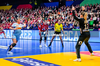 2023-12-12 - Angela Malestein of the Netherlands during the 26th IHF Women's World Championship, Quarter Finals Handball match between Netherlands and Norway on December 12, 2023 at Trondheim Spektrum in Trondheim, Norway - HANDBALL - IHF WOMEN'S WORLD CHAMPIONSHIP 2023 - NETHERLANDS V NORWAY - HANDBALL - OTHER SPORTS