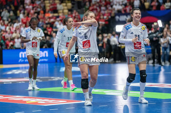 2023-12-17 - Chloe Valentini of France and Orlane Kanor of France during the 26th IHF Women's World Championship, Final Handball match between France and Norway on December 17, 2023 at Jyske Bank Boxen in Herning, Denmark - HANDBALL - IHF WOMEN'S WORLD CHAMPIONSHIP 2023 - FINAL - FRANCE V NORWAY - HANDBALL - OTHER SPORTS