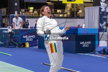 2023-07-22 - Veres Greta (ROU) after her victory - FIE SENIOR FENCING WORLD CHAMPIONSHIPS - DAY 1 - FENCING - OTHER SPORTS