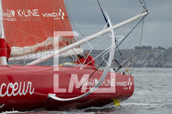 2023-05-08 - Samantha Davies and Damien Seguin, Initiatives Coeur during the start of the Guyader Bermudes 1000 Race 2023, IMOCA Globe Series sailing race on May 7, 2023 in Brest, France - SAILING - GUYADER BERMUDES 1000 RACE 2023 - SAILING - OTHER SPORTS