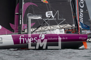 2023-05-08 - Louis Duc and Halvard Mabire, Fives Group – Lantana Environnement during the start of the Guyader Bermudes 1000 Race 2023, IMOCA Globe Series sailing race on May 7, 2023 in Brest, France - SAILING - GUYADER BERMUDES 1000 RACE 2023 - SAILING - OTHER SPORTS