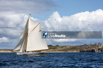 2023-08-25 - Moonbeam during the Brest Finistere Classic Douarnenez 2023, classic sailing regattas on August 25, 2023 in Brest, France - SAILING - BREST FINISTERE CLASSIC 2023 - SAILING - OTHER SPORTS