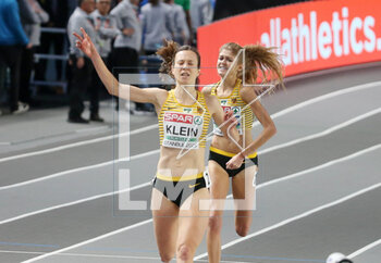 03/03/2023 - Hanna Klein of Germany, Konstanze Klosterhalfen of Germany, Final Women's 3000 M during the European Athletics Indoor Championships 2023 on March 3 2023 at Atakoy Arena in Istanbul, Turkey - ATHLETICS - EUROPEAN INDOOR CHAMPIONSHIPS - INTERNAZIONALI - ATLETICA